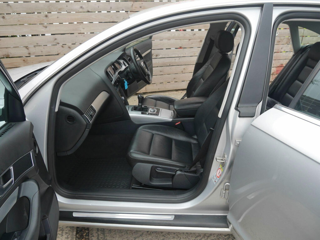 Audi A6 Saloon S Line Black #16