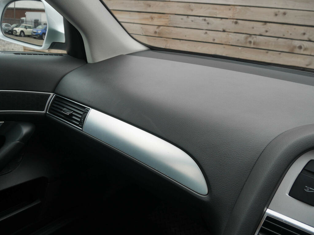 Audi A6 Saloon S Line Black #24