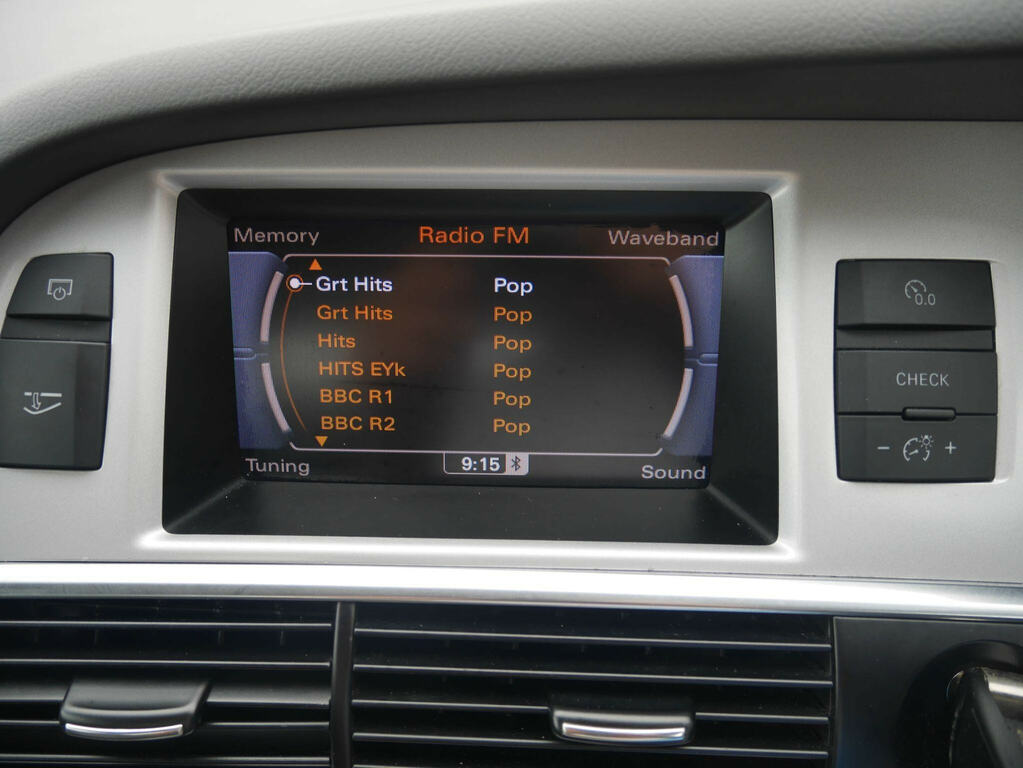 Audi A6 Saloon S Line Black #26