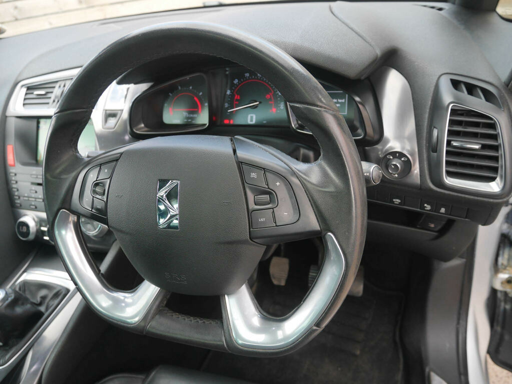 Citroen DS5 2.0 Hdi Dstyle 161 Bhp Black #36
