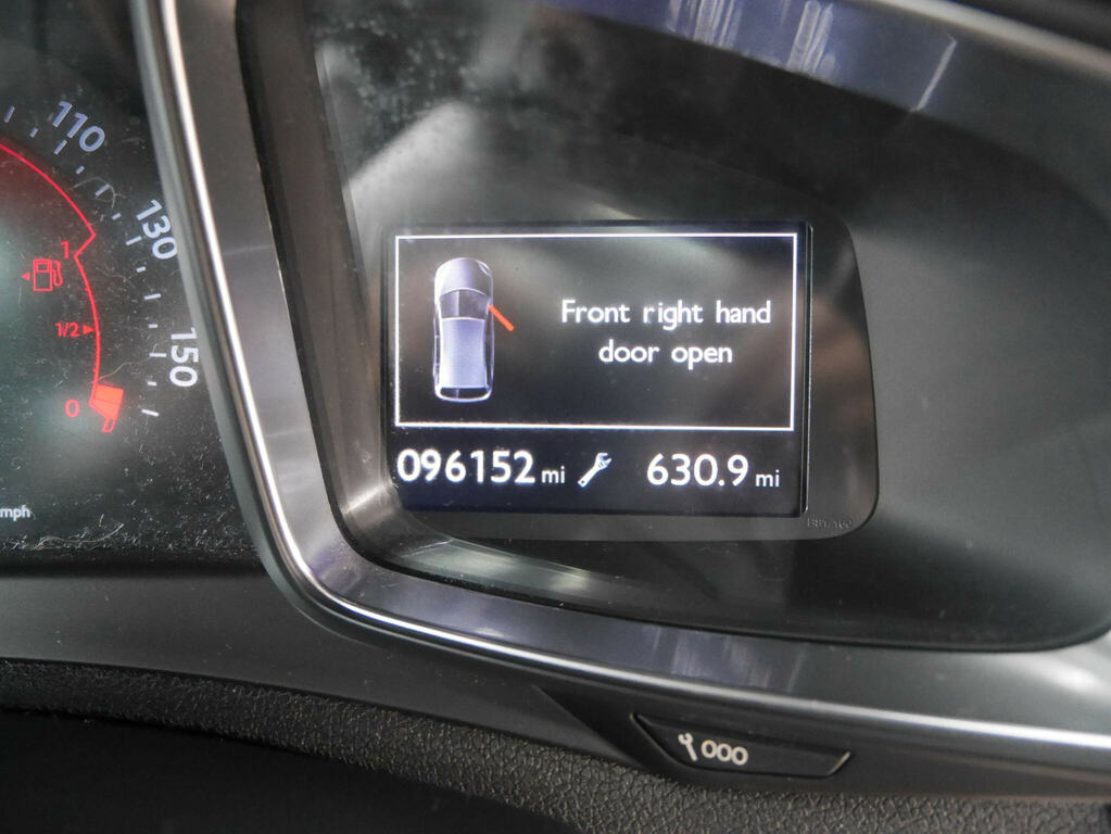 Citroen DS5 2.0 Hdi Dstyle 161 Bhp Black #22