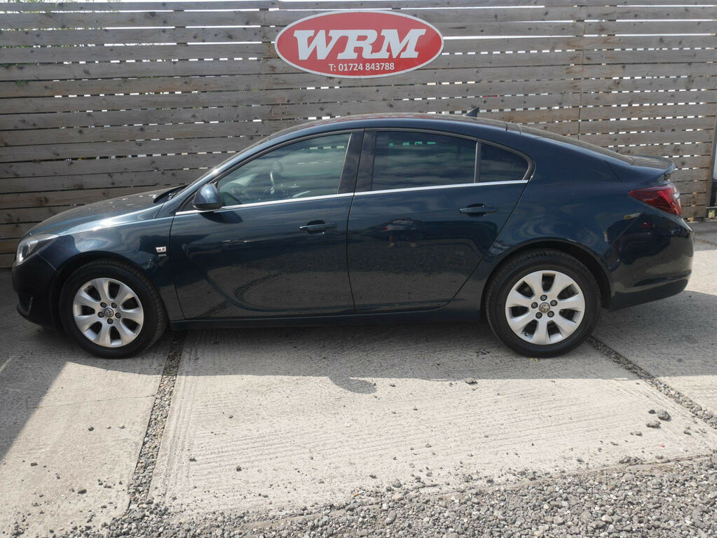 Vauxhall Insignia 1.6 Cdti Sri Nav Hatchback Euro DL16UTU Green #5