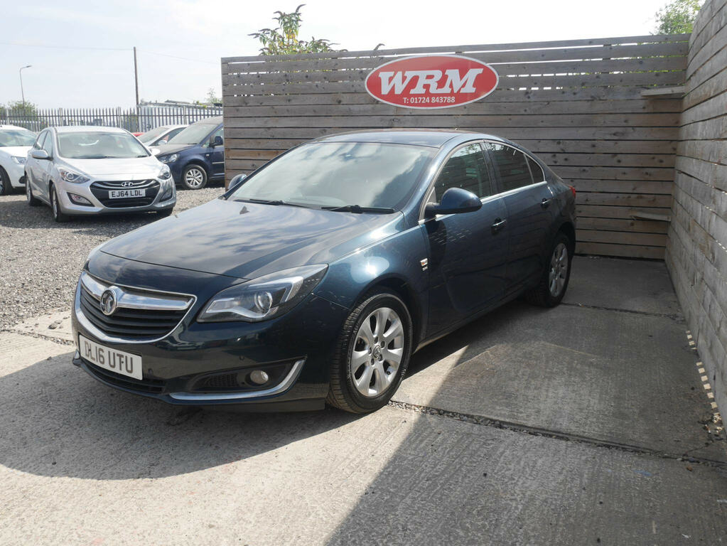 Vauxhall Insignia 1.6 Cdti Sri Nav Hatchback Euro DL16UTU Green #4