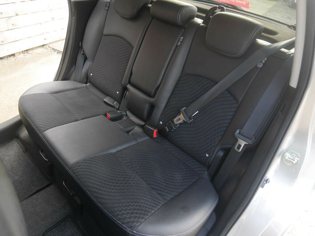 Nissan Note 1.2 Dig-s Acenta Premium Cvt Euro 5 Ss Red #13