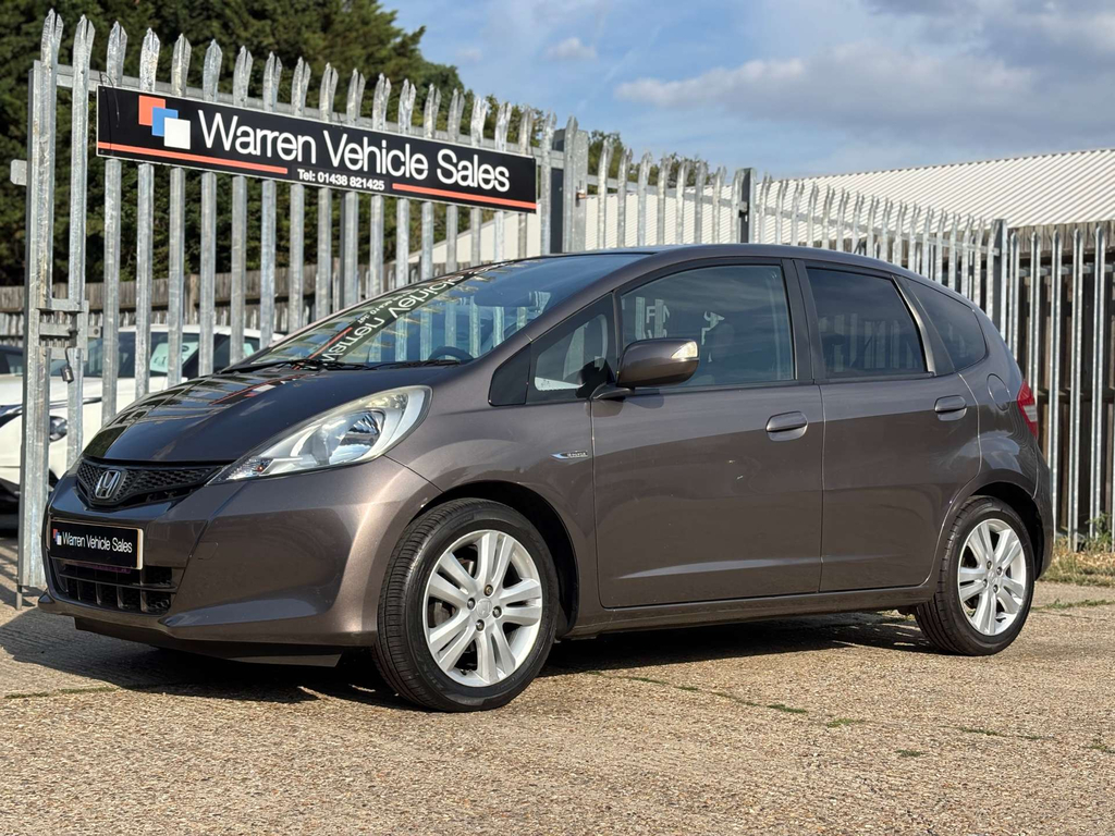 Honda Jazz Es I-vtec Cvt