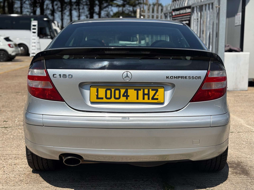 Mercedes-Benz C Class 2.1L C220 Cdi Elegance Se 148 Bhp Silver #8