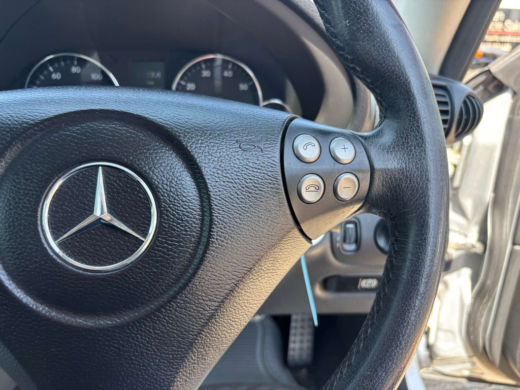 Mercedes-Benz C Class 2.1L C220 Cdi Elegance Se 148 Bhp Silver #30