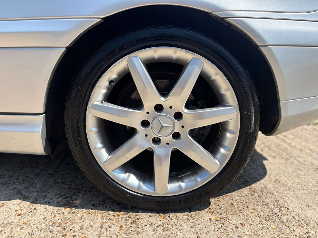 Mercedes-Benz C Class 2.1L C220 Cdi Elegance Se 148 Bhp Silver #18