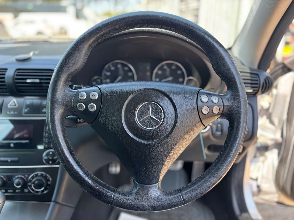 Mercedes-Benz C Class 2.1L C220 Cdi Elegance Se 148 Bhp Silver #28