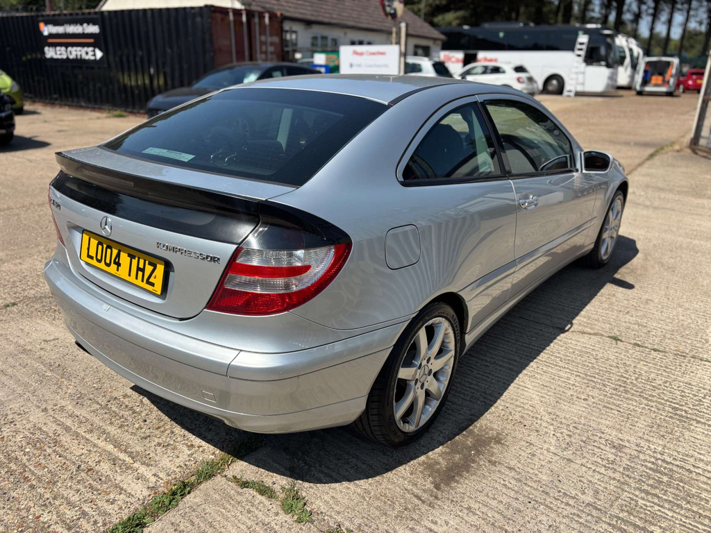 Mercedes-Benz C Class 2.1L C220 Cdi Elegance Se 148 Bhp Silver #13