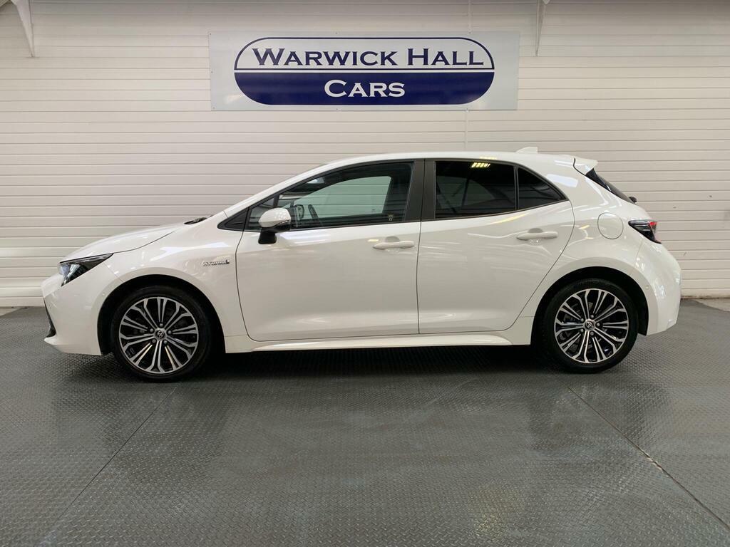 Toyota Corolla 2.0 Vvt-h Design Cvt Euro 6 Ss SK70VLE White #2