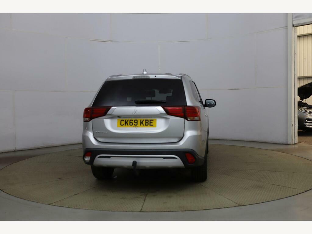 Mitsubishi Outlander 2.0 Mivec Design Cvt 4Wd Euro 6 Ss CK69KBE #4