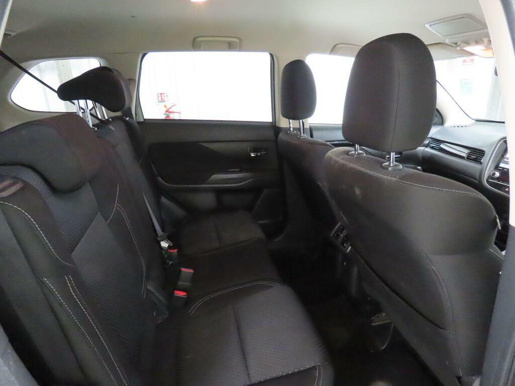 Mitsubishi Outlander Mivec Exceed Red #10