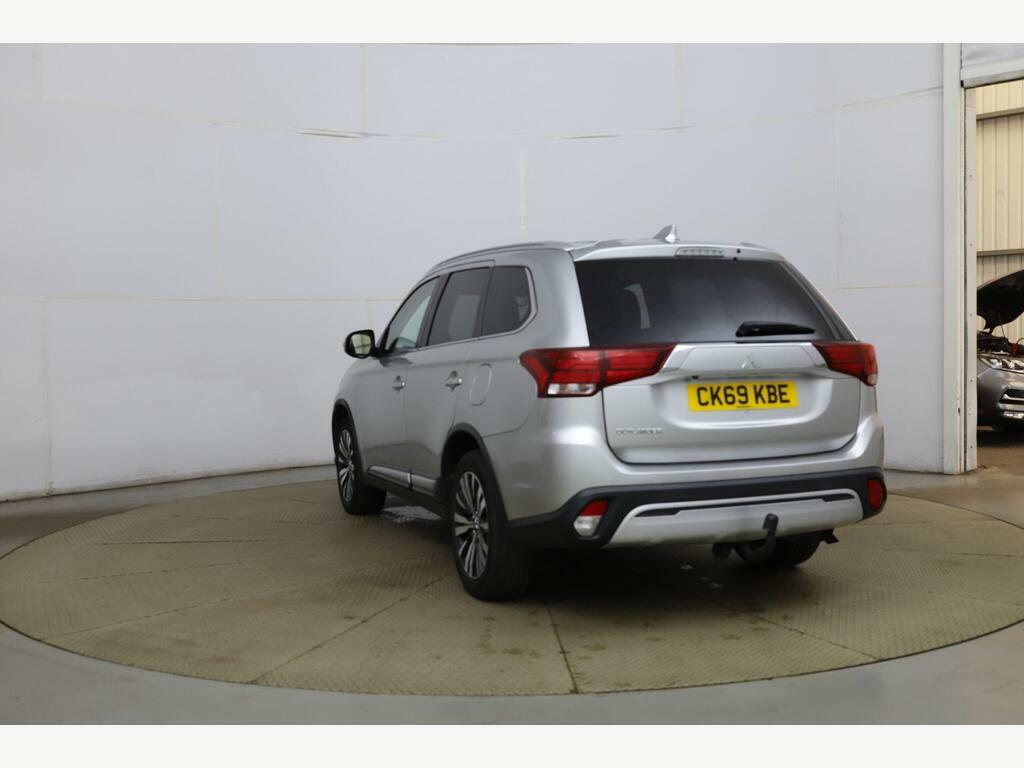 Mitsubishi Outlander 2.0 Mivec Design Cvt 4Wd Euro 6 Ss CK69KBE #3
