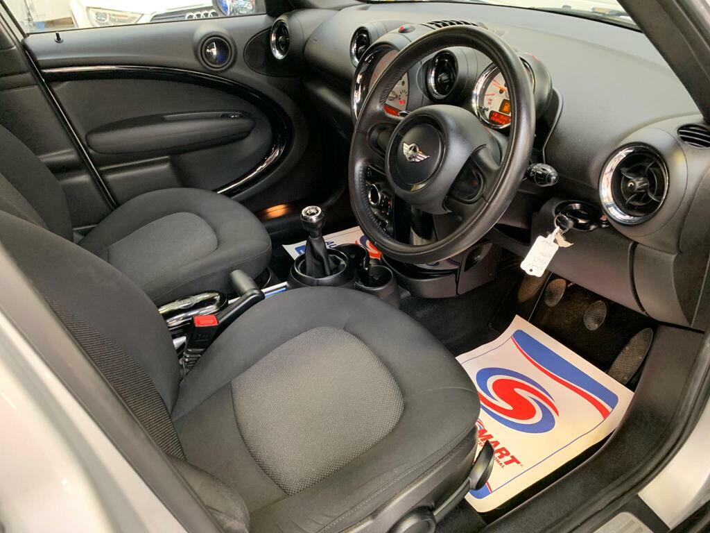 Mini Countryman Hatchback Green #14