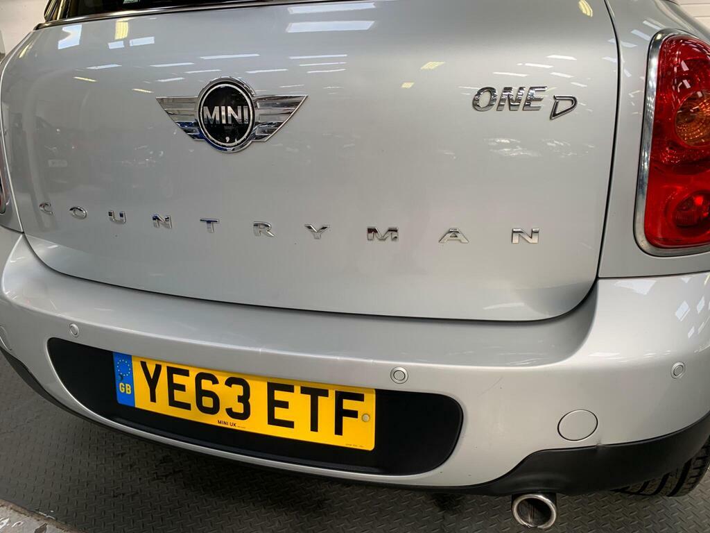 Mini Countryman Hatchback Green #10