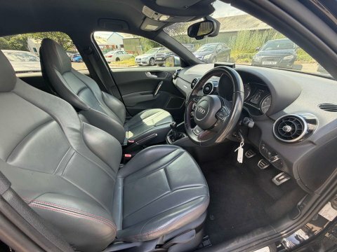 Audi S1 2.0 S1 Sportback Black #5