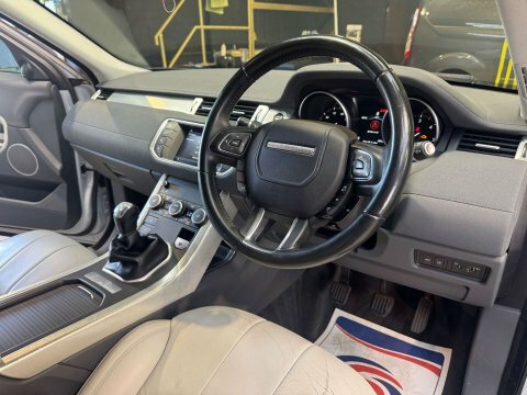 Land Rover Range Rover Evoque 2.0 Range Rover White #3