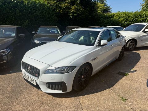 Jaguar XF 3.0 Xf V6 White #2