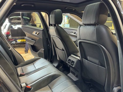 Land Rover Range Rover Velar 2.0 Range Rover Black #6