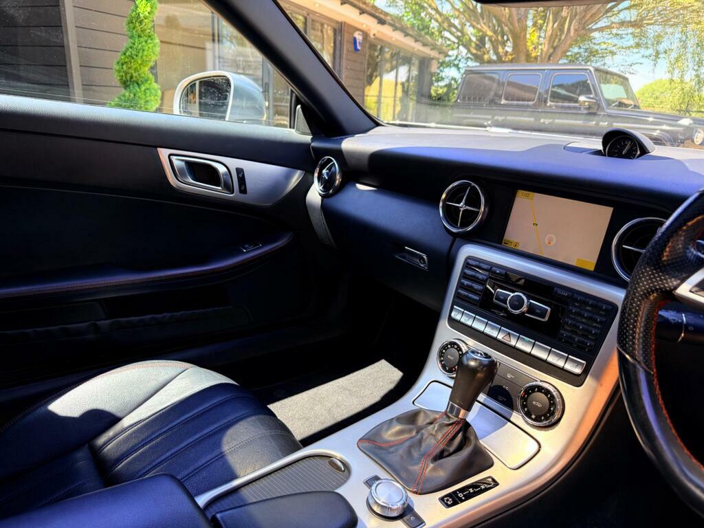 Mercedes-Benz SLK Amg Sport Black #46