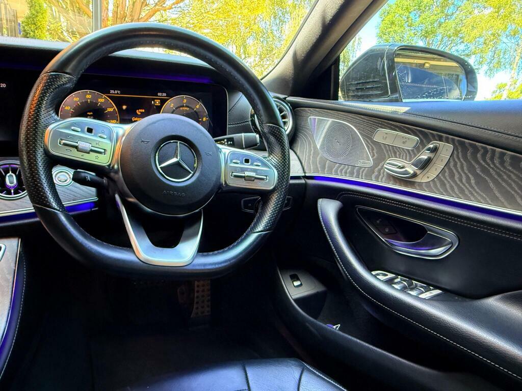 Mercedes-Benz CLS 350D 4Matic Amg Line Premium 9G-tronic White #47