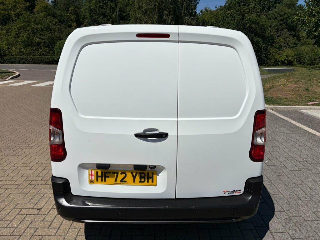 Toyota Proace City 1.5L Icon White #5