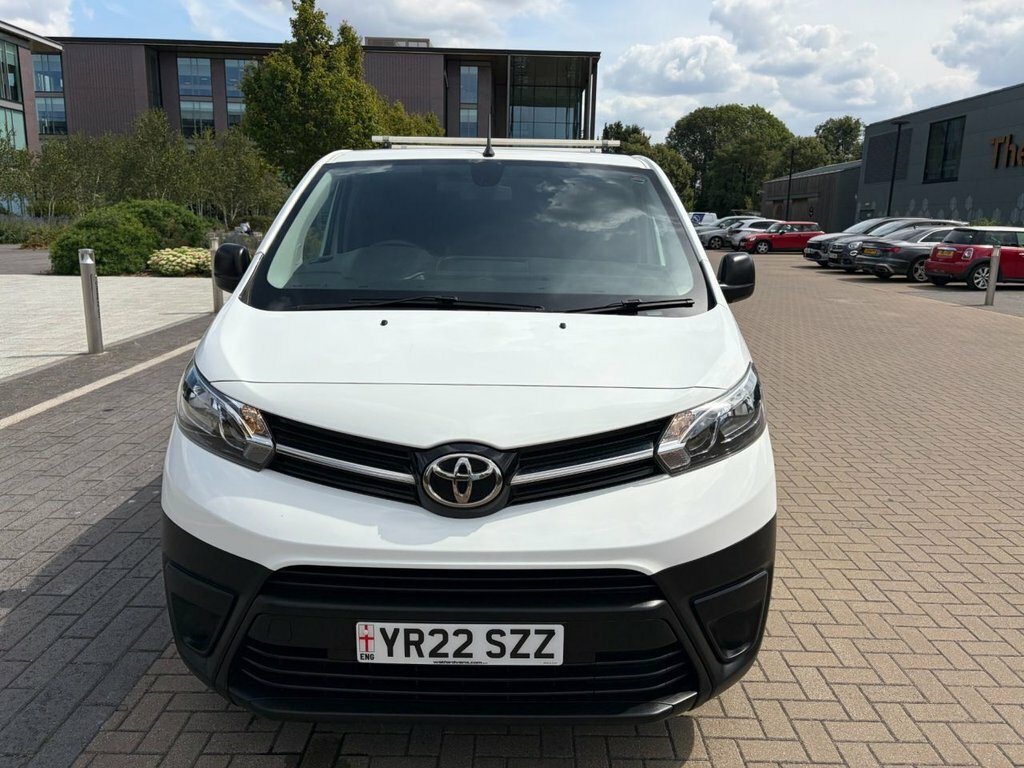 Toyota PROACE 2L Icon 6Dr White #2