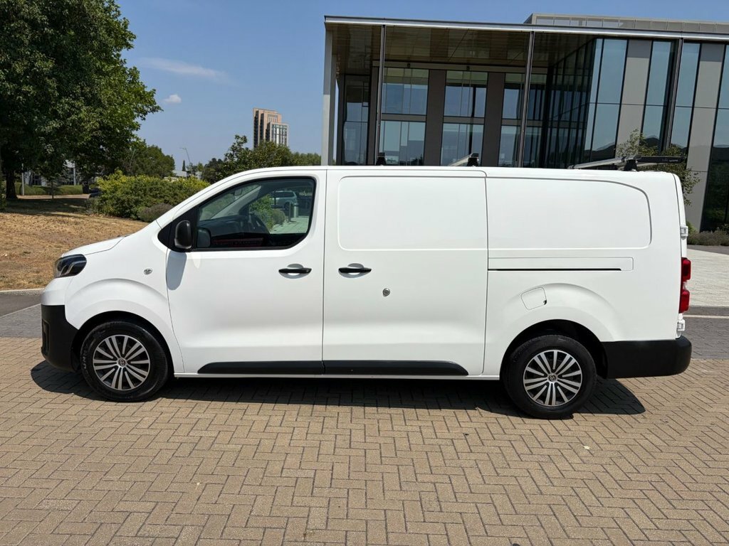 Toyota PROACE 2L Icon 6Dr White #3