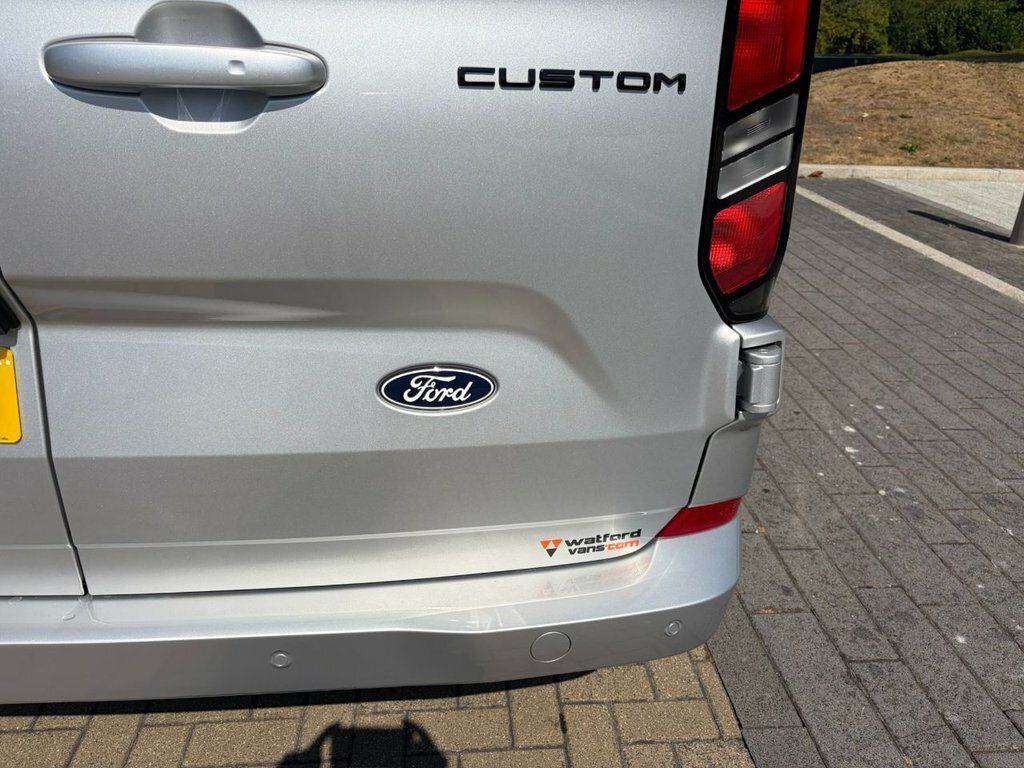 Ford Transit Custom 2L Limited LB24XUU Silver #6