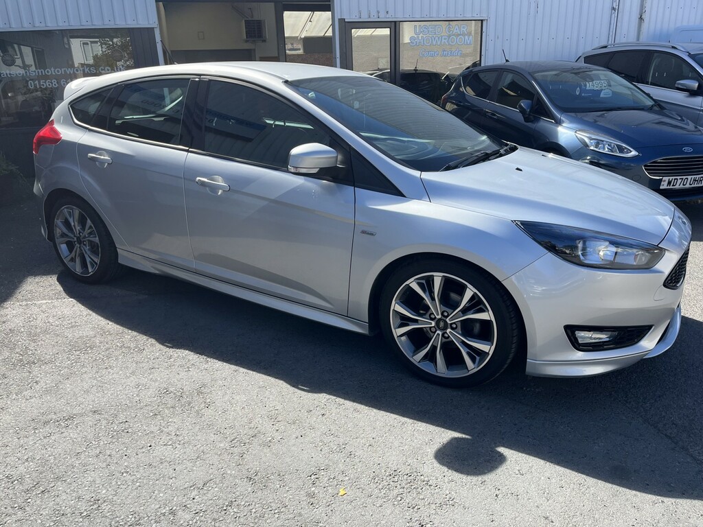 Ford Focus Hatchback 1.0 T Ecoboost St-line 201767 Silver #2