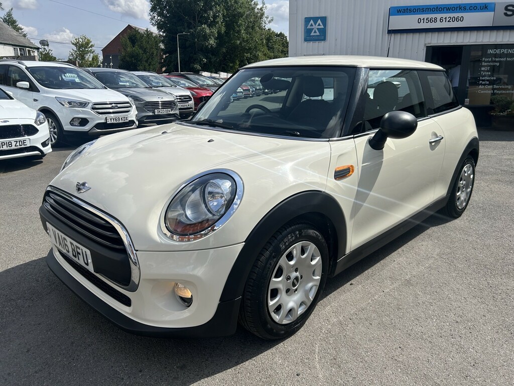 Mini Hatch Hatchback One 1.2, 3-Door Hatch, One Owner, Only 4 VA16BFU White
