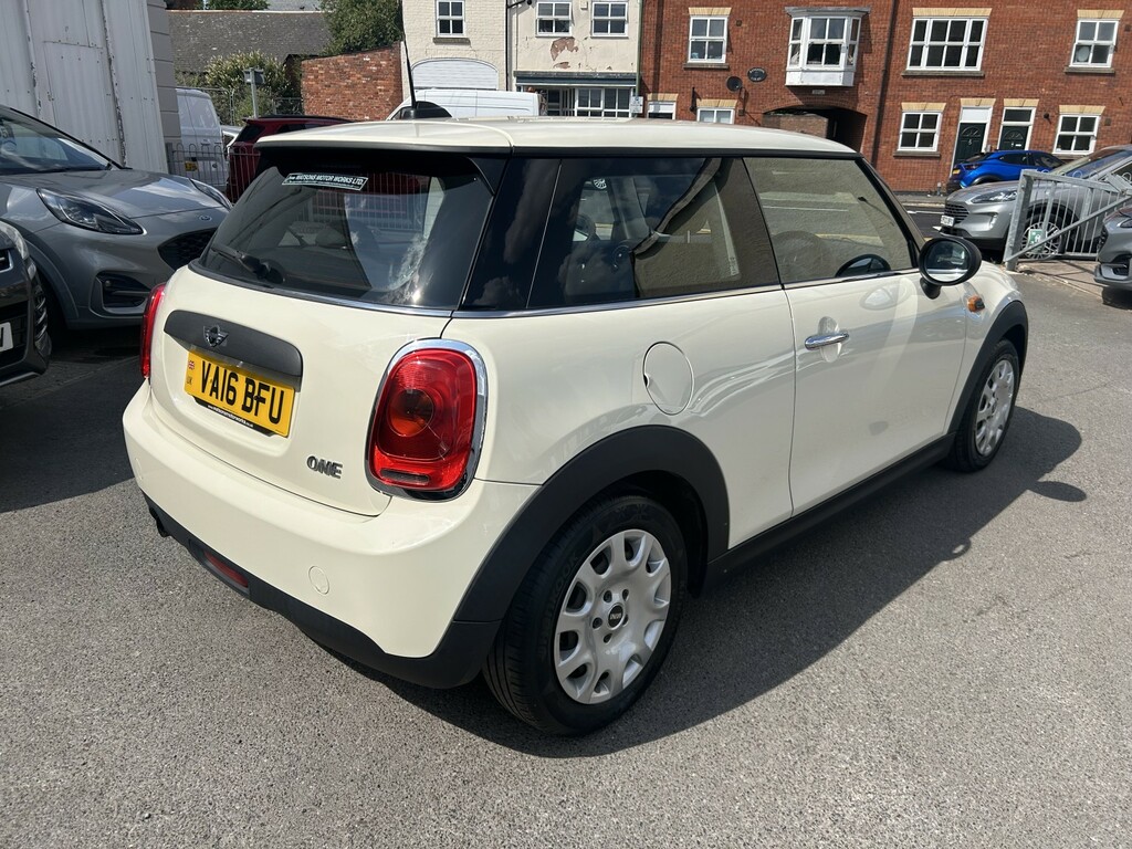 Mini Hatch Hatchback One 1.2, 3-Door Hatch, One Owner, Only 4 VA16BFU White #4