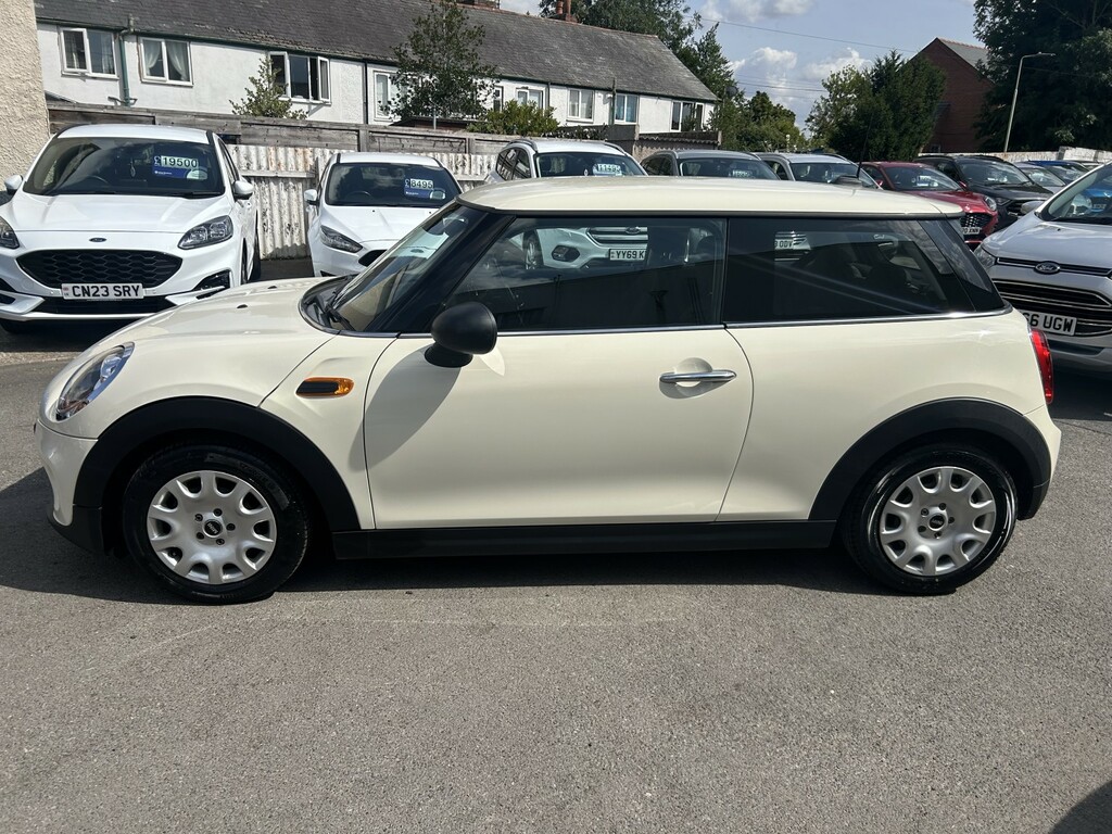 Mini Hatch Hatchback One 1.2, 3-Door Hatch, One Owner, Only 4 VA16BFU White #5