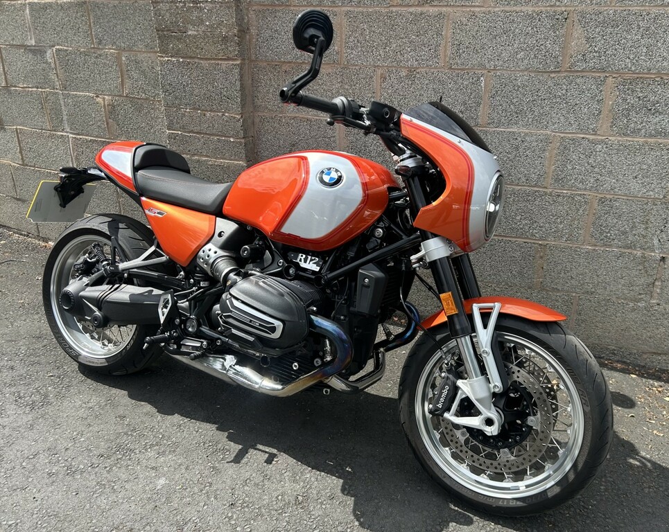 BMW Roadsterretro R Ninet Stunning Bike With Only 407 YG25ZNX Orange