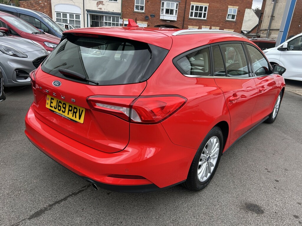 Ford Focus 1.5 Ecoblue Titanium Red #3