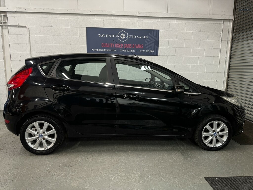 Ford Fiesta 1.4 Zetec Black #3