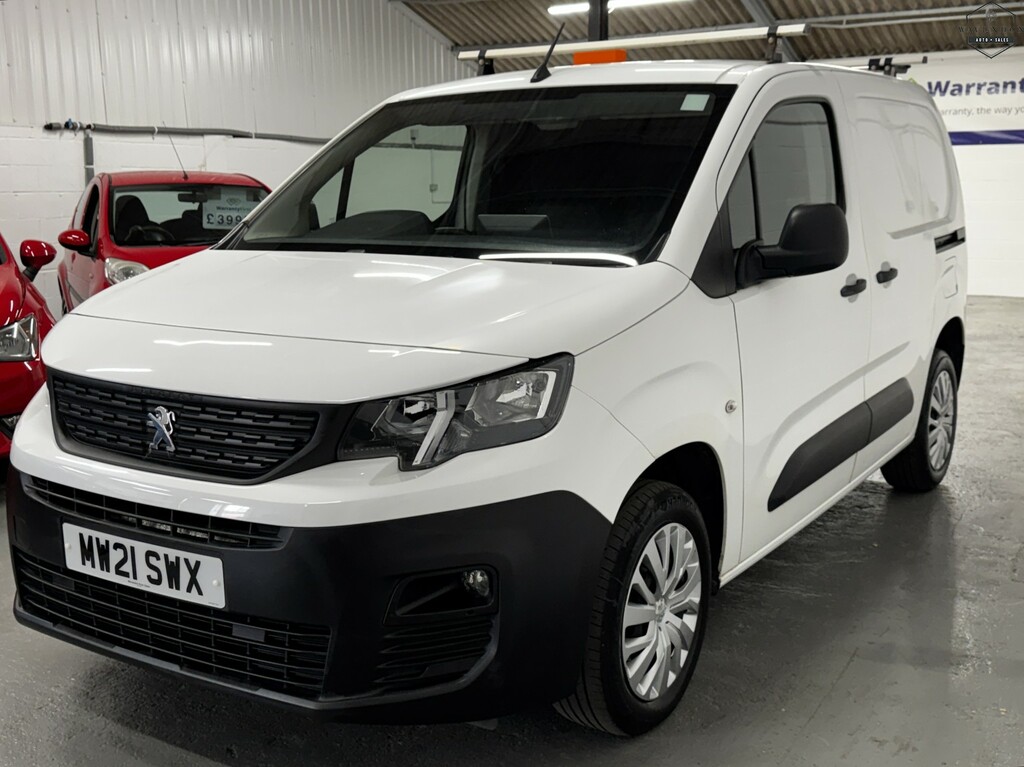 Peugeot Partner Panel Van 1.5 Bluehdi 1000 Professional 202121 MW21SWX White #4