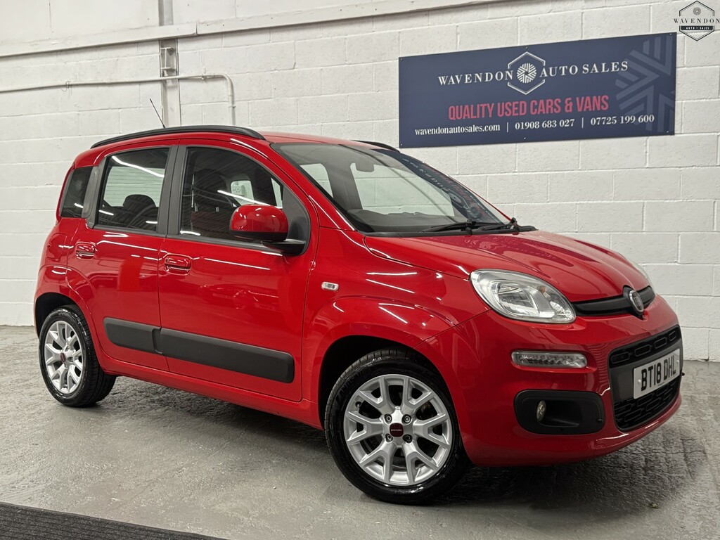 Fiat Panda Hatchback 1.2 Panda 1.2 69Hp Lounge 201818 BT18DHL Red