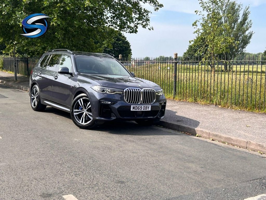 BMW X7 3L M Sport MD69DBY Grey #4