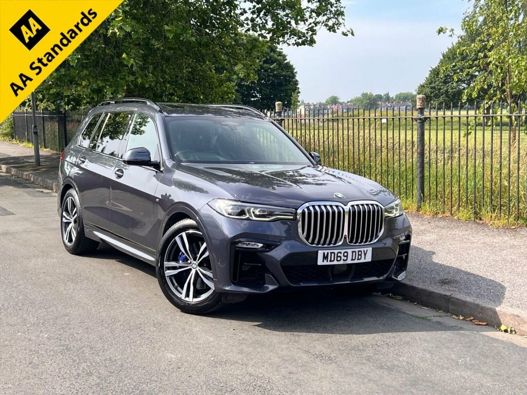 BMW X7 3L M Sport MD69DBY Grey