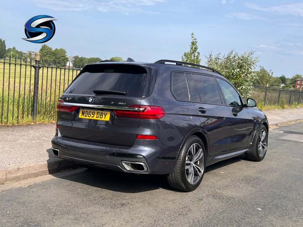 BMW X7 3L M Sport MD69DBY Grey #6