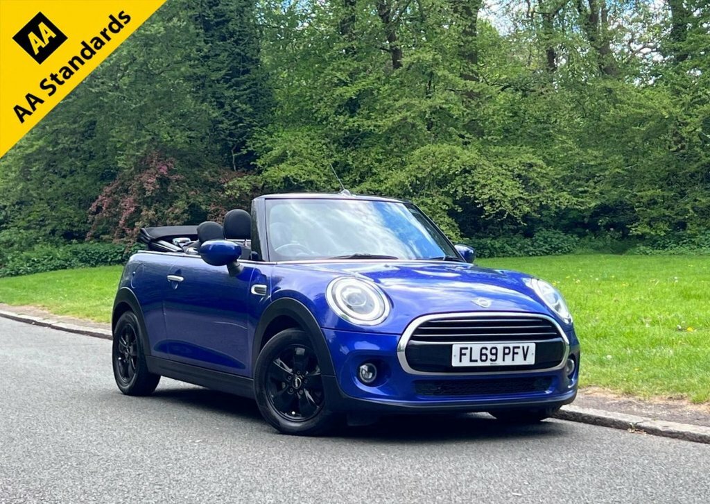 Mini Convertible 1.5L Cooper Classic Blue