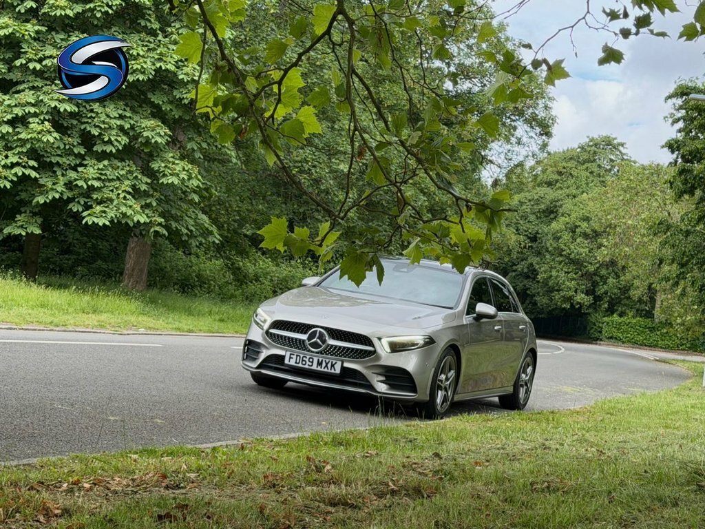 Mercedes-Benz A Class 2L Amg Line FD69MXK Silver #3