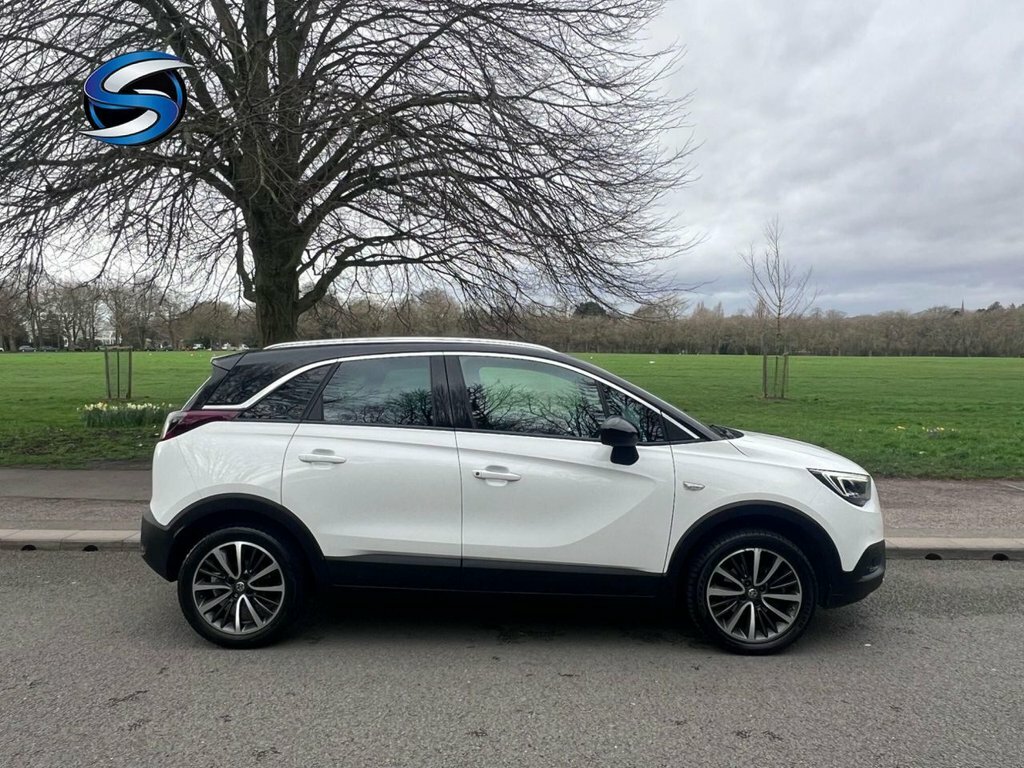 Vauxhall Crossland X 1.2L Elite MJ70LMF White #4