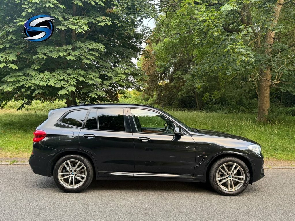 BMW X3 2L M Sport MM68UKO Black #3