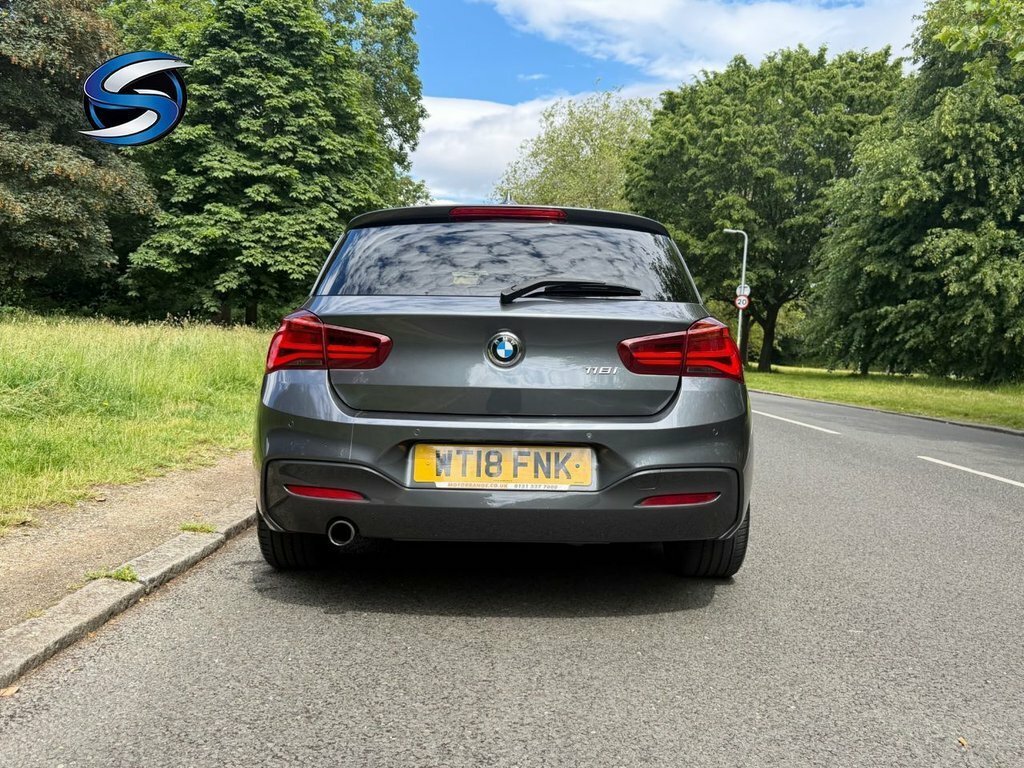 BMW 1 Series Sport White #11