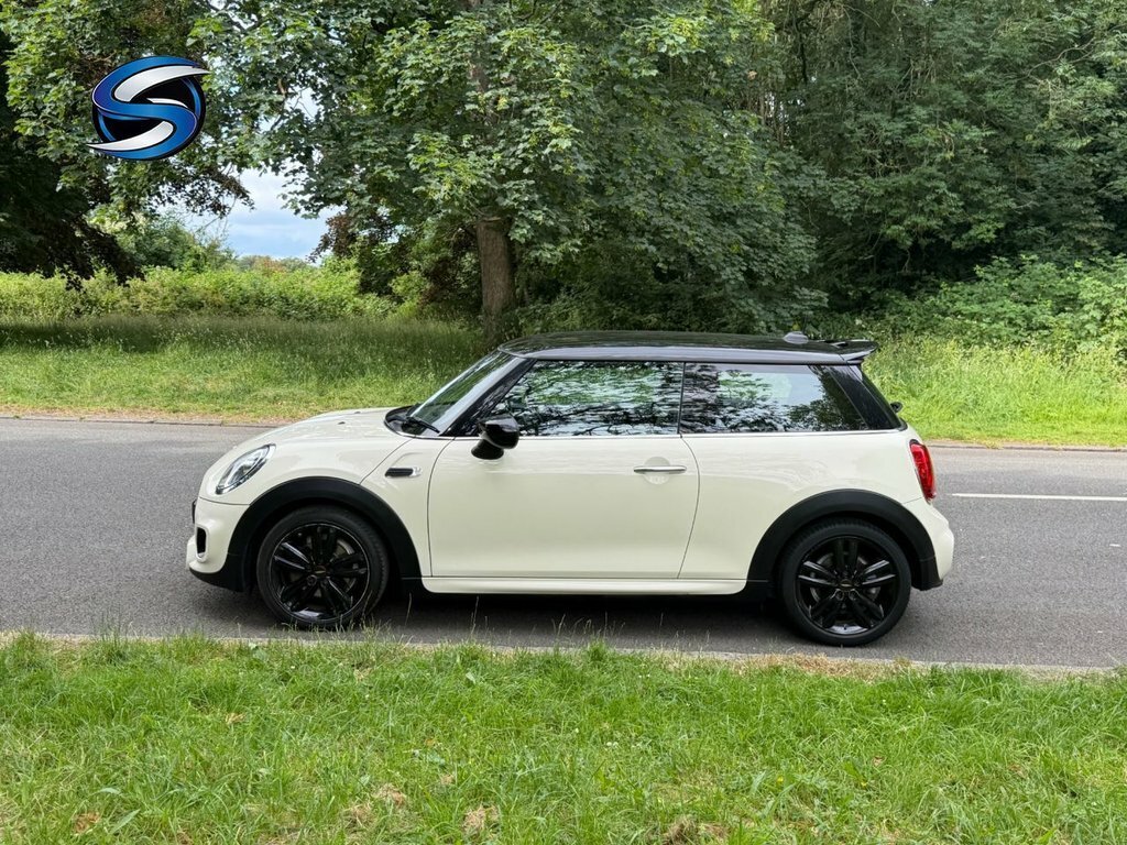 Mini Hatch 1.5L Cooper Sport PF69CPU White #4