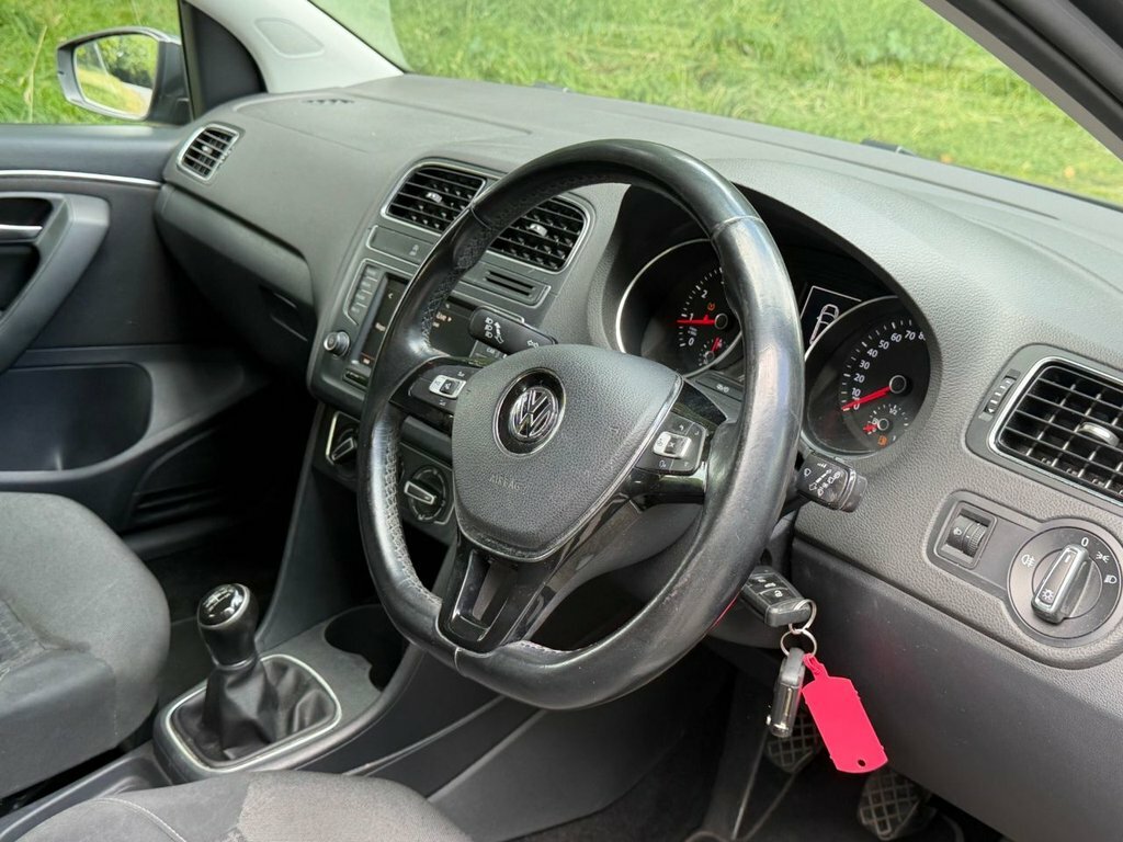 Volkswagen Polo 1L Se Grey #2