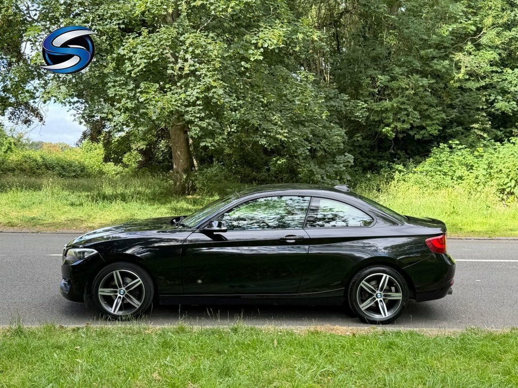 BMW 2 Series Gran Coupe 2L Sport Black #4
